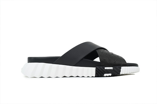 EM Sneakers Hermes Infra Sandals Black