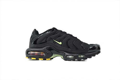 EM Sneakers Nike Air Max Plus Black Electric Light Green
