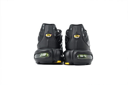 EM Sneakers Nike Air Max Plus Black Electric Light Green