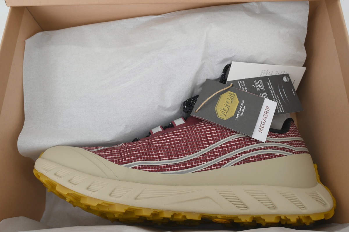 EM Sneakers Norda 002 Amaranth