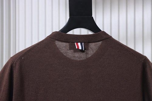 EM Sneakers Thom Browne Classic 4-Bar Striped Short-Sleeve Knit T-Shirt Brown