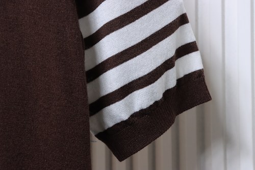 EM Sneakers Thom Browne Classic 4-Bar Striped Short-Sleeve Knit T-Shirt Brown