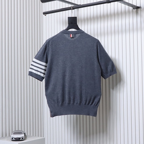 EM Sneakers Thom Browne Classic 4-Bar Striped Short-Sleeve Knit T-Shirt Dark Gray