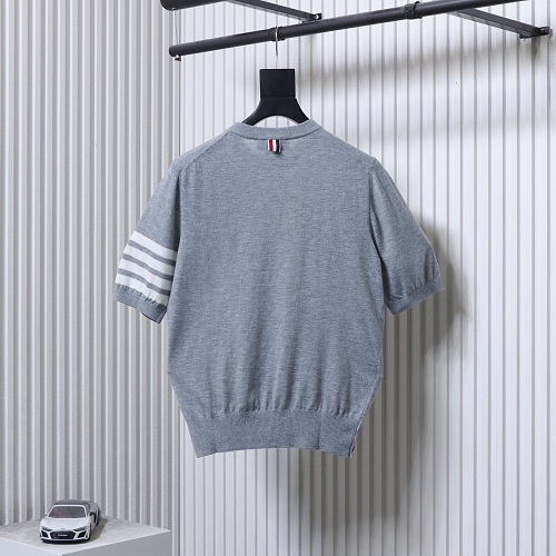 EM Sneakers Thom Browne Classic 4-Bar Striped Short-Sleeve Knit T-Shirt Gray