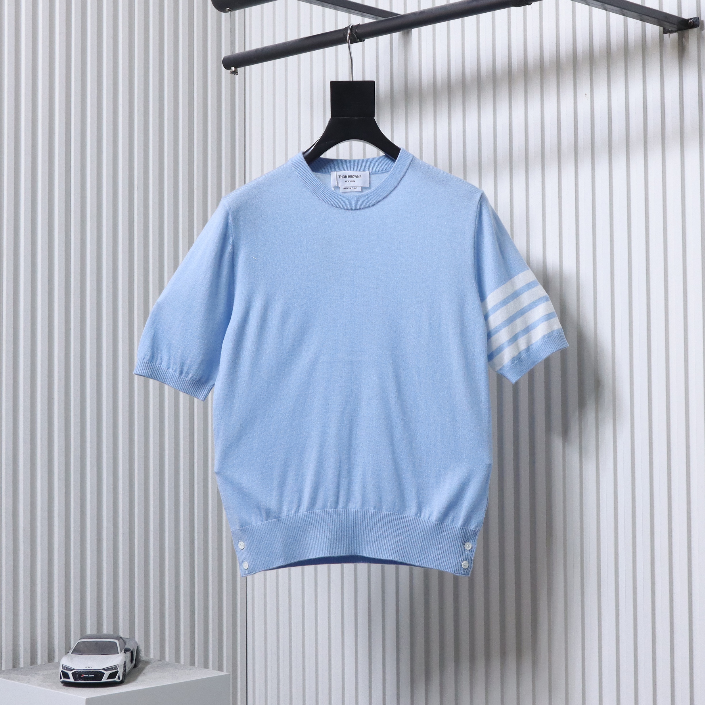 EM Sneakers Thom Browne Classic 4-Bar Striped Short-Sleeve Knit T-Shirt Light Blue