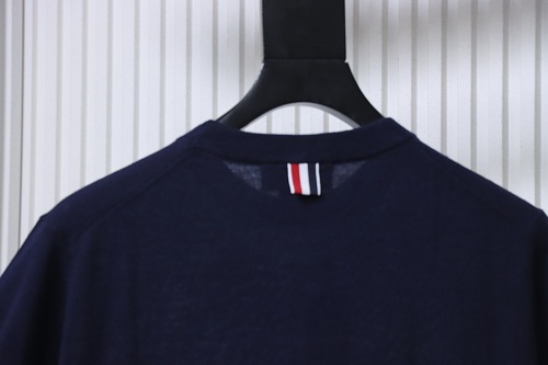 EM Sneakers Thom Browne Classic 4-Bar Striped Short-Sleeve Knit T-Shirt Navy