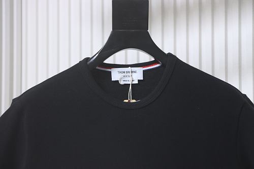 EM Sneakers Thom Browne Classic 4-Bar T-Shirt All Black