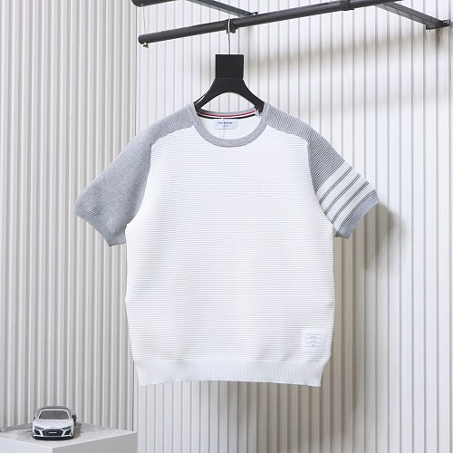 EM Sneakers Thom Browne Ripple-Effect Waffle-Knit T-Shirt White and Gray