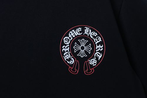 EM Sneakers Chrome Hearts SS26 Black T-Shirt with Pink-Outline Horseshoe Logo Print