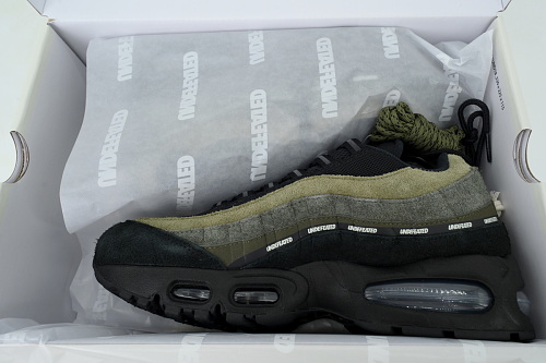 EM Sneakers Nike Air Max 95 Medium Olive