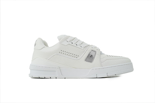 EM Sneakers Louis Vuitton Trainer Sneaker(NFC Chip Edition)White Rivets