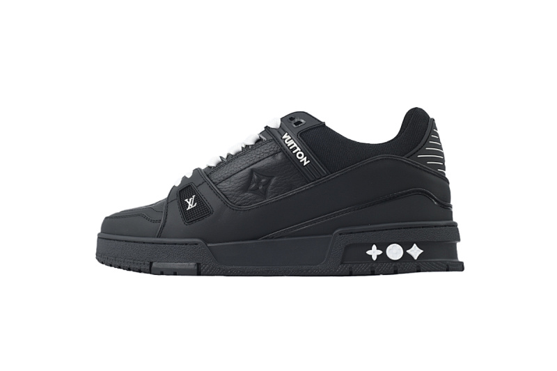 EM Sneakers Louis Vuitton Trainer(NFC Chip Edition)Black Embossed Monogram