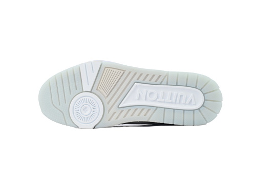EM Sneakers Louis Vuitton Trainer(NFC Chip Edition)Cream White Grey Signature