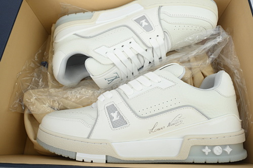 EM Sneakers Louis Vuitton Trainer(NFC Chip Edition)Cream White Grey Signature