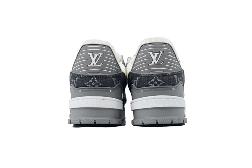 EM Sneakers Louis Vuitton Trainer(NFC Chip Edition)Gray