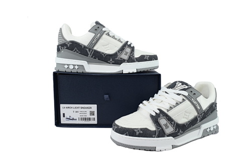 EM Sneakers Louis Vuitton Trainer(NFC Chip Edition)Gray