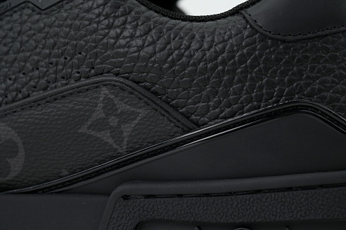 EM Sneakers Louis Vuitton Trainer Sneaker(NFC Chip Edition)Black Monogram