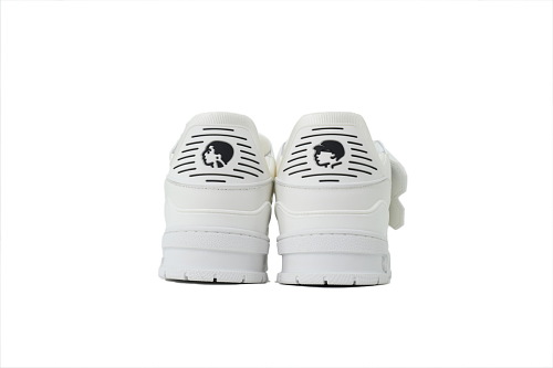 EM Sneakers Louis Vuitton Trainer(NFC Chip Edition)White