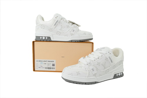 EM Sneakers Louis Vuitton Trainer Sneaker(NFC Chip Edition)White Gray