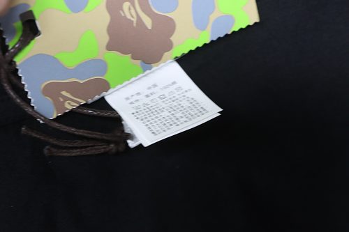 EM Sneakers BAPE A Bathing Ape Check by Bathing T-shirt Black Beige