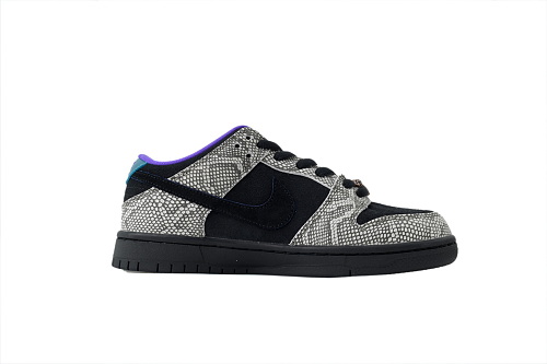EM Sneakers Dashawn Jordan x Nike Dunk Low SB Copperhead