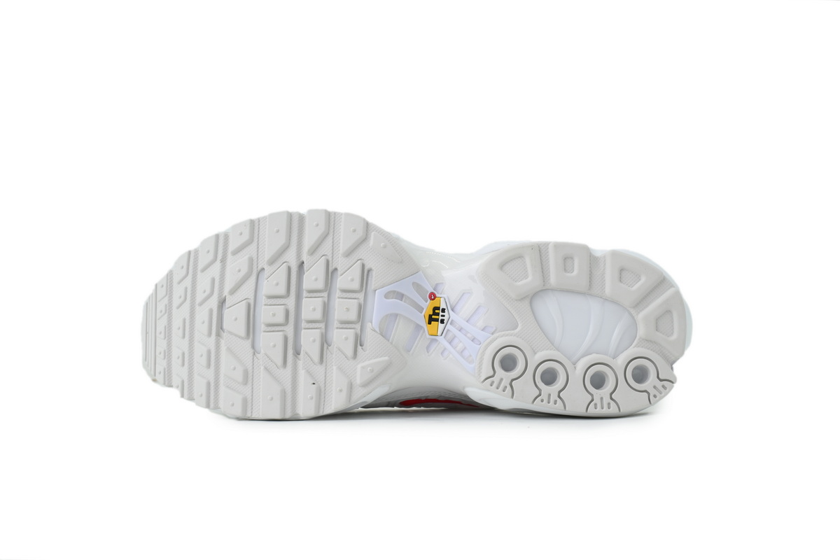EM Sneakers Nike Air Max Plus × Supreme TN White