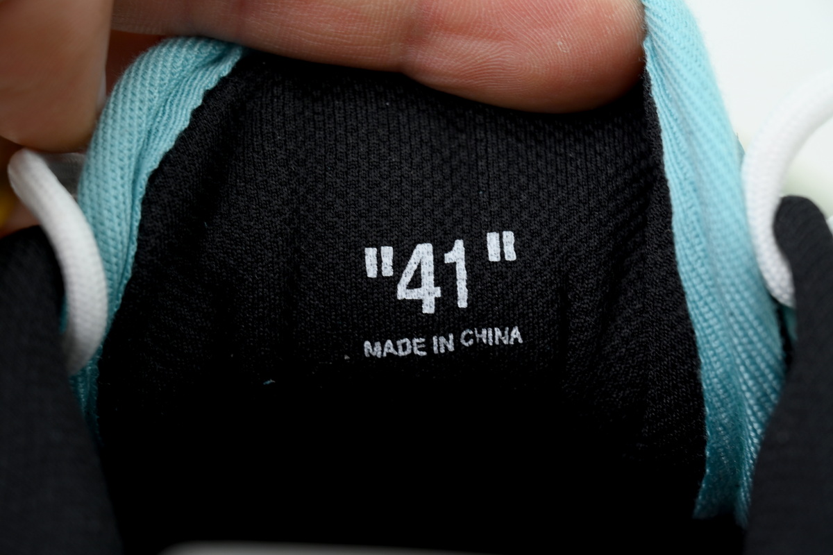 EM Sneakers OFF-WHITE ODSY Blue