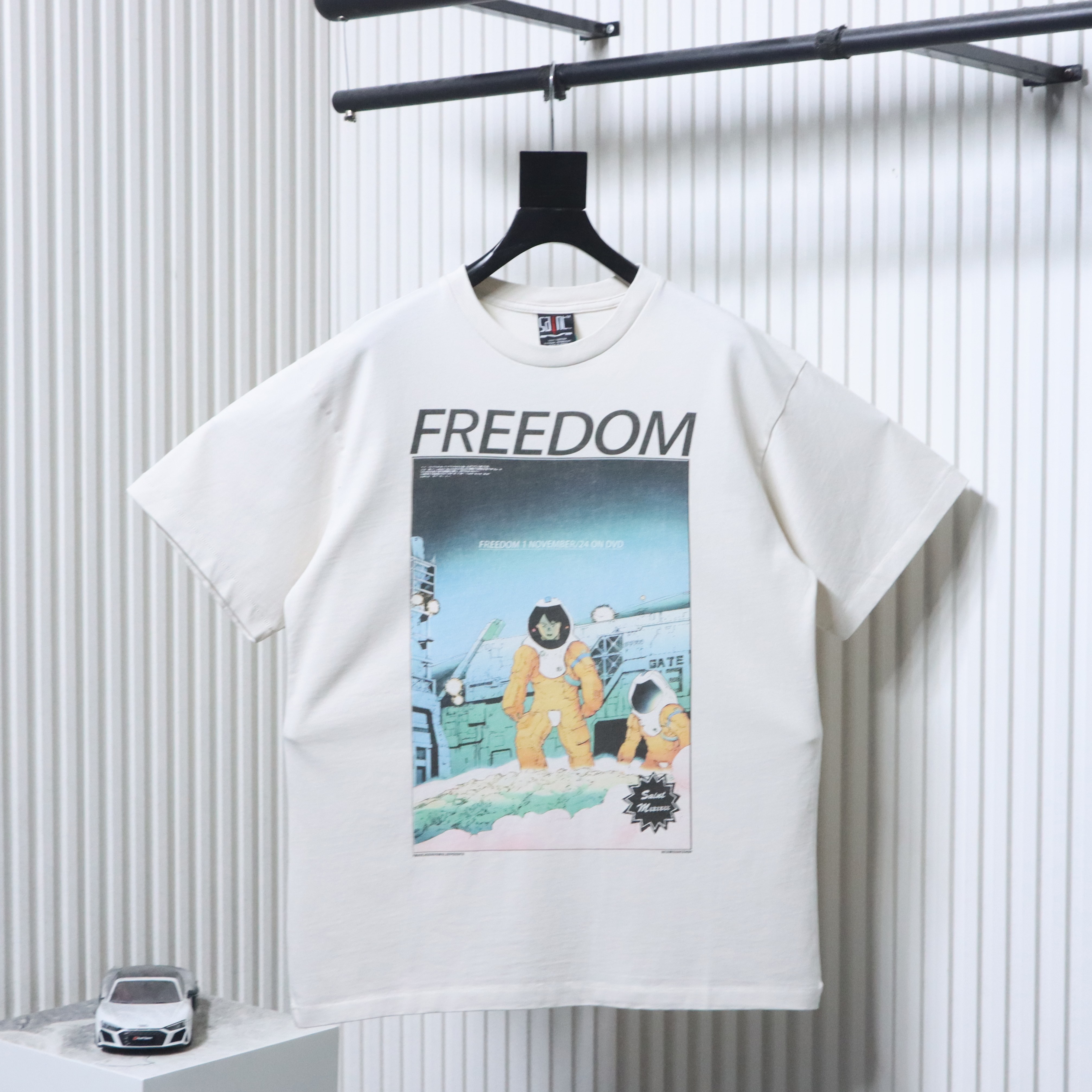 EM Sneakers SAINT Mxxxxxx Astro T-shirt White