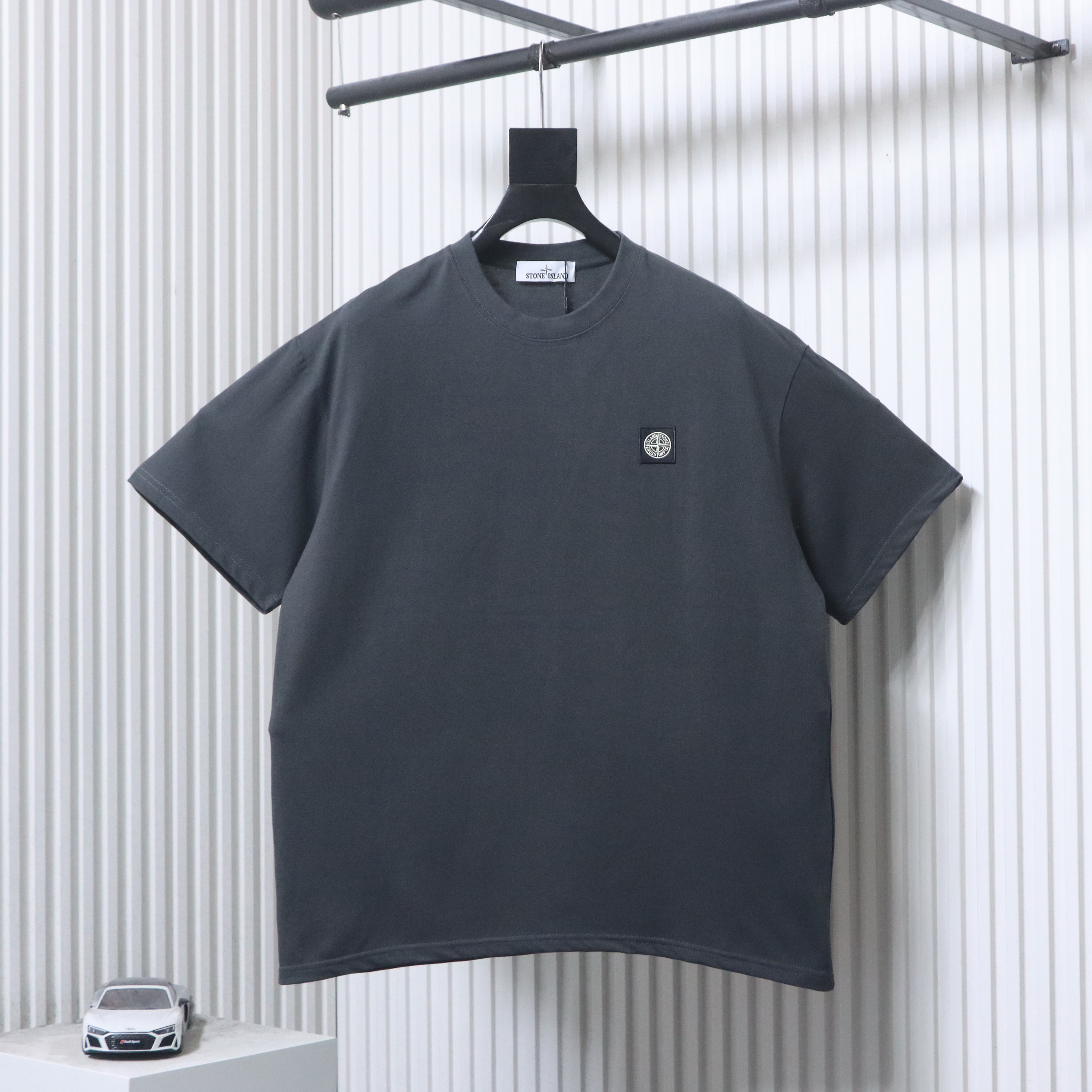 EM Sneakers Stone Island logo-print T-shirt Dark Gray