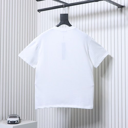 EM Sneakers Stone Island logo-print T-shirt White