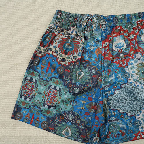 EM Sneakers Eric Emanuel EE Basic/Core Shorts Wallpaper/Red