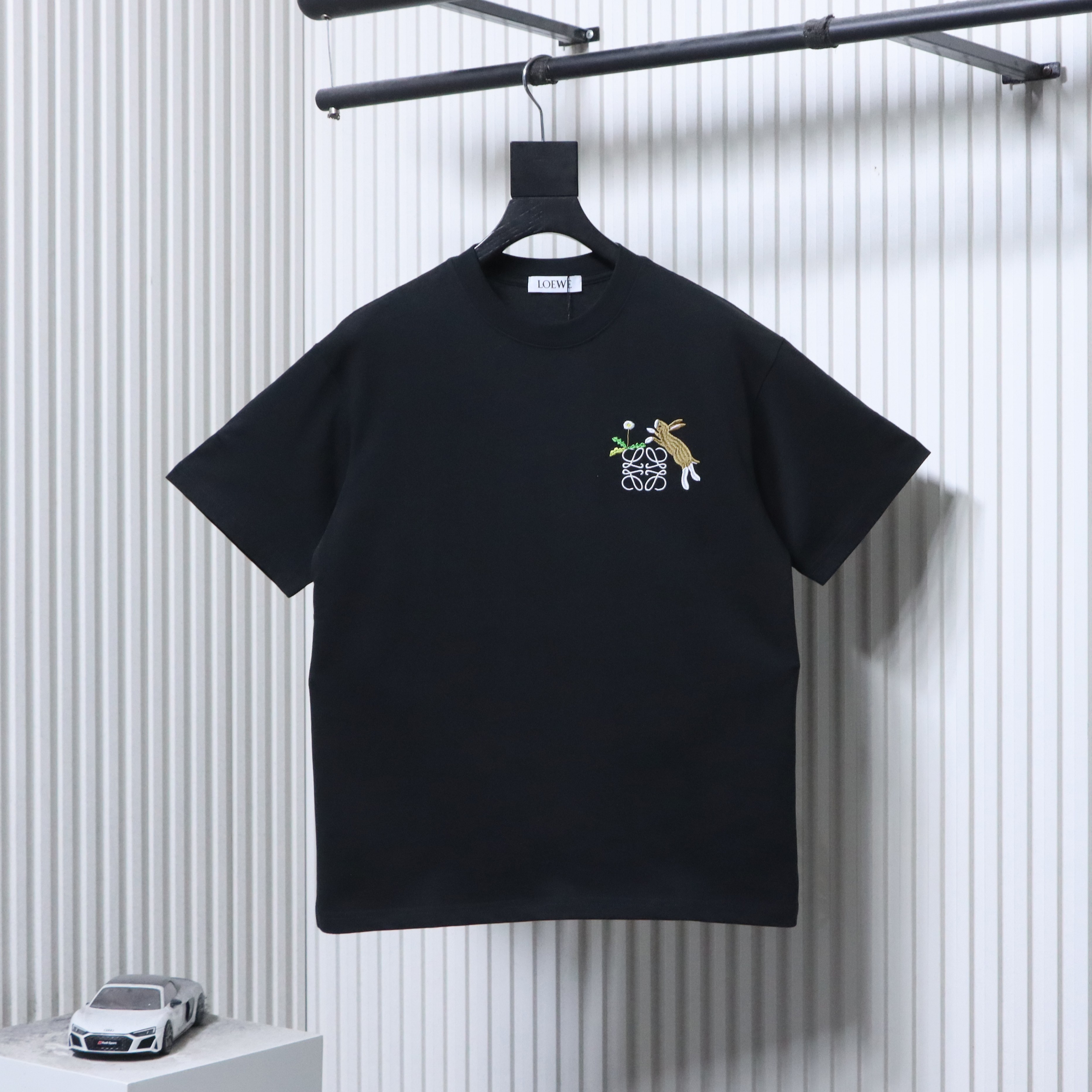 EM Sneakers Loewe Rabbit Embroidery T-Shirt Black