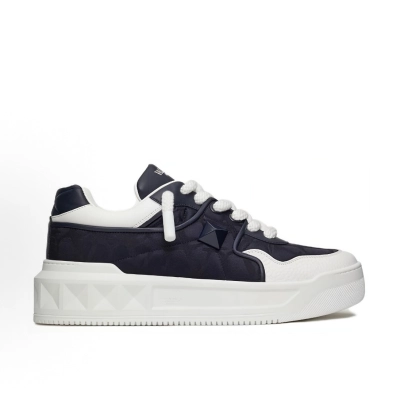 EM Sneakers Valentino Garavani One Stud XL Toile Iconographe Sneakers Black and White 02
