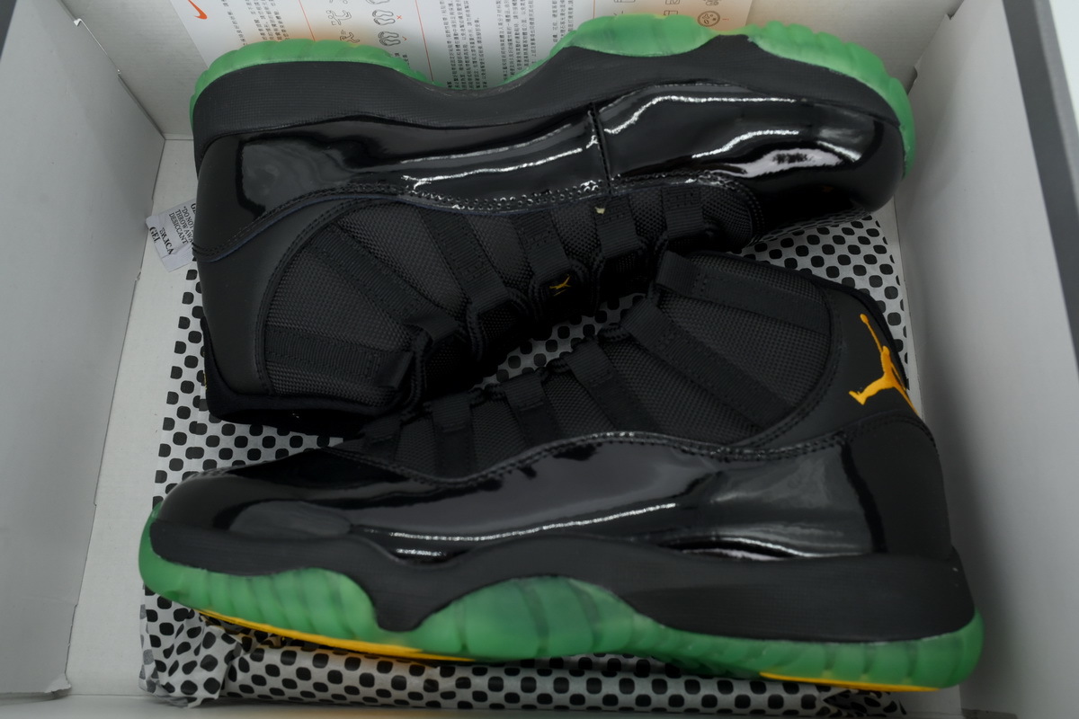 EM Sneakers Air Jordan 11 Retroan Tropica