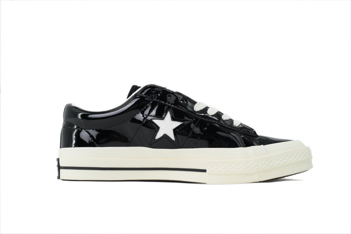 EM Sneakers Converse One Star Ox HanByeol Black