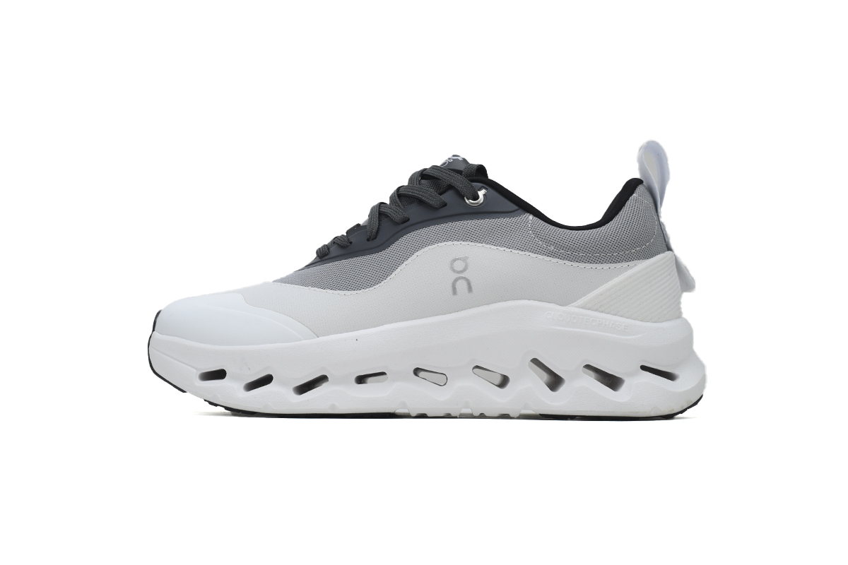 EM Sneakers On Cloudtilt 2 Grey