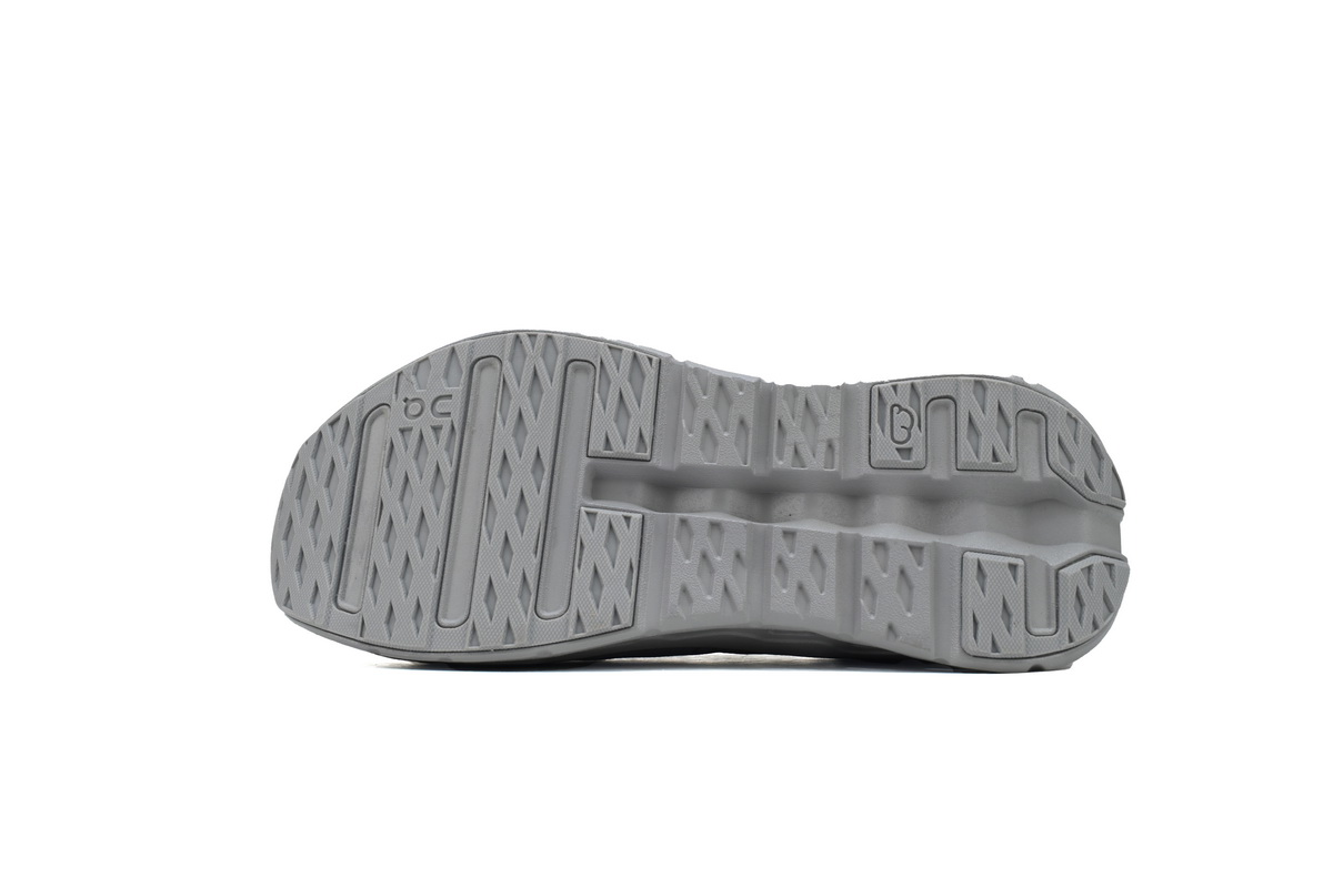 EM Sneakers On Cloudtilt 2 Light Gray