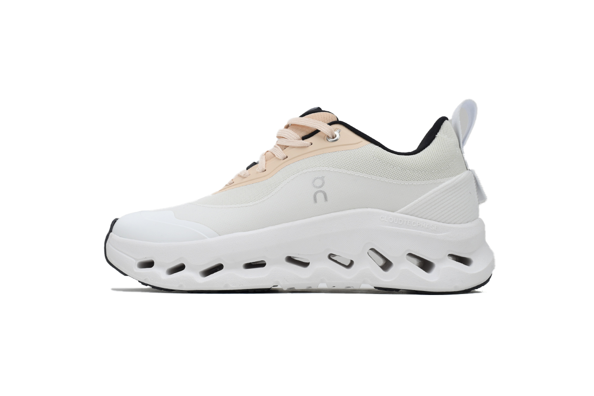EM Sneakers On Cloudtilt 2 Tan White