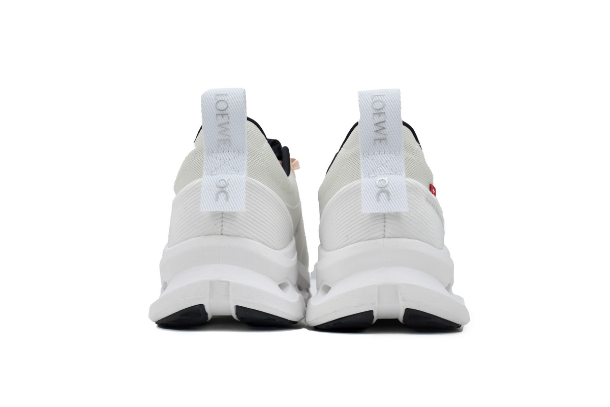 EM Sneakers On Cloudtilt 2 Tan White