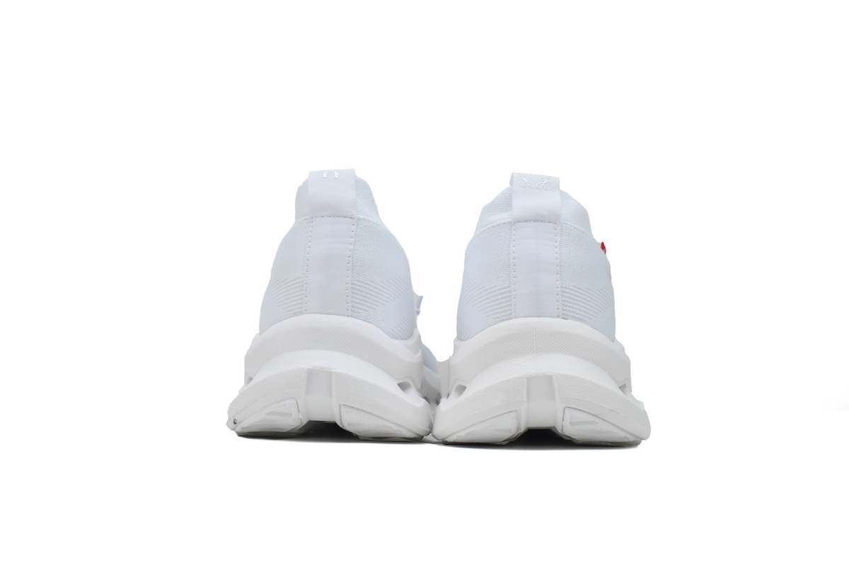 EM Sneakers On Cloudtilt All White
