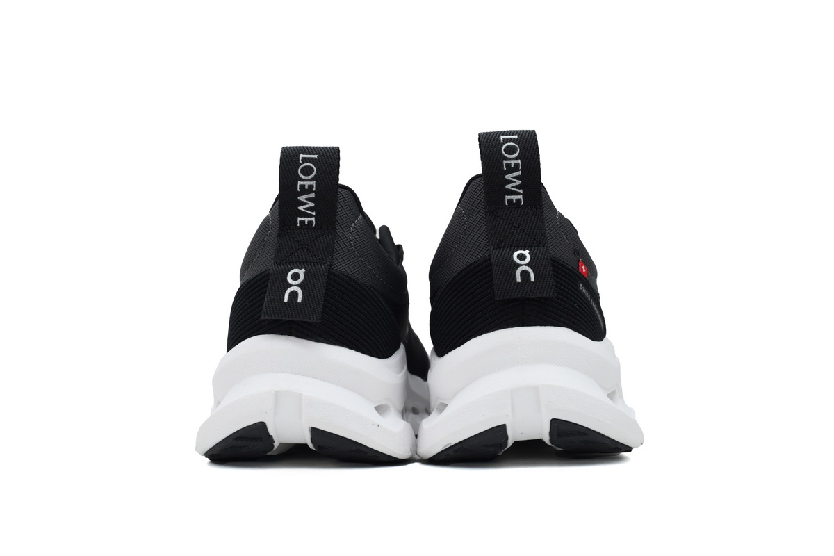 EM Sneakers On Cloudtilt 2 Black