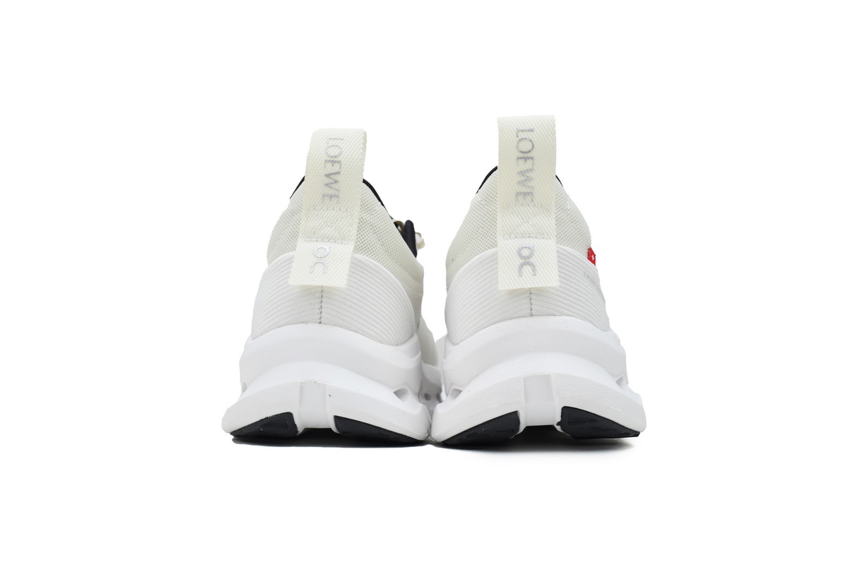 EM Sneakers On Cloudtilt 2 Sand White