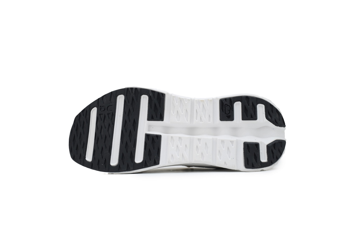 EM Sneakers On Cloudtilt 2 Sand White
