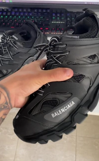 EM Sneakers Balenciaga Track Black(Without LED) reviewed by