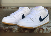 EM Sneakers Nike SB Dunk Low Orange Label White Black (2019) review 0