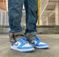 EM Sneakers Nike Dunk Low UNC (2021) review keen