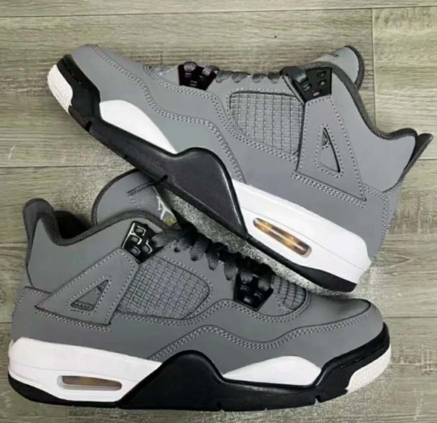 EM Sneakers Jordan 4 Retro Cool Grey review 0