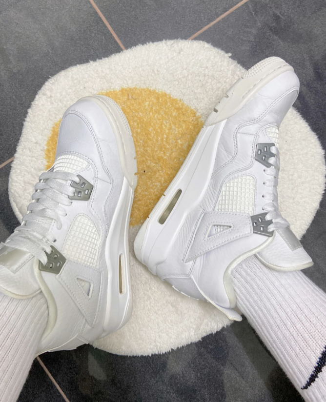 EM Sneakers Jordan 4 Retro Pure Money (2017) review Dee Gpp