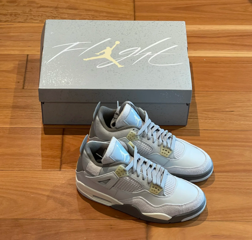 EM Sneakers Jordan 4 Retro SE Craft Photon Dust review 0