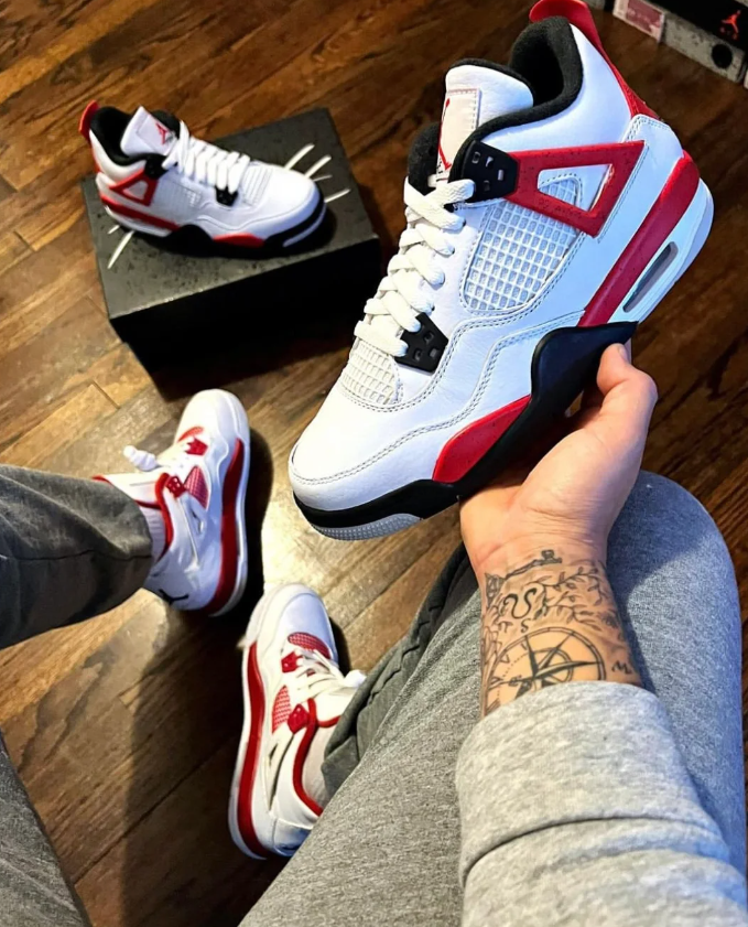 EM Sneakers Jordan 4 Retro Red Cement review 0